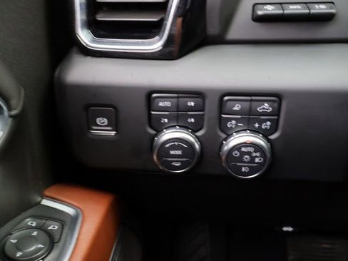 Certified 2024 GMC Sierra 2500 Denali Ultimate w/ Max Trailering Package AWD/4WD image 40