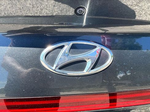 Used 2023 Hyundai Sonata SE FWD image 30