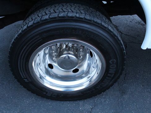 Used 2016 Ford F450 XL w/ Power Equipment Group image 26