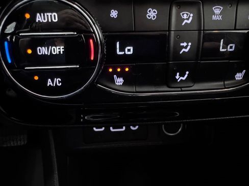 Certified 2023 Buick Encore GX Select AWD/4WD image 21