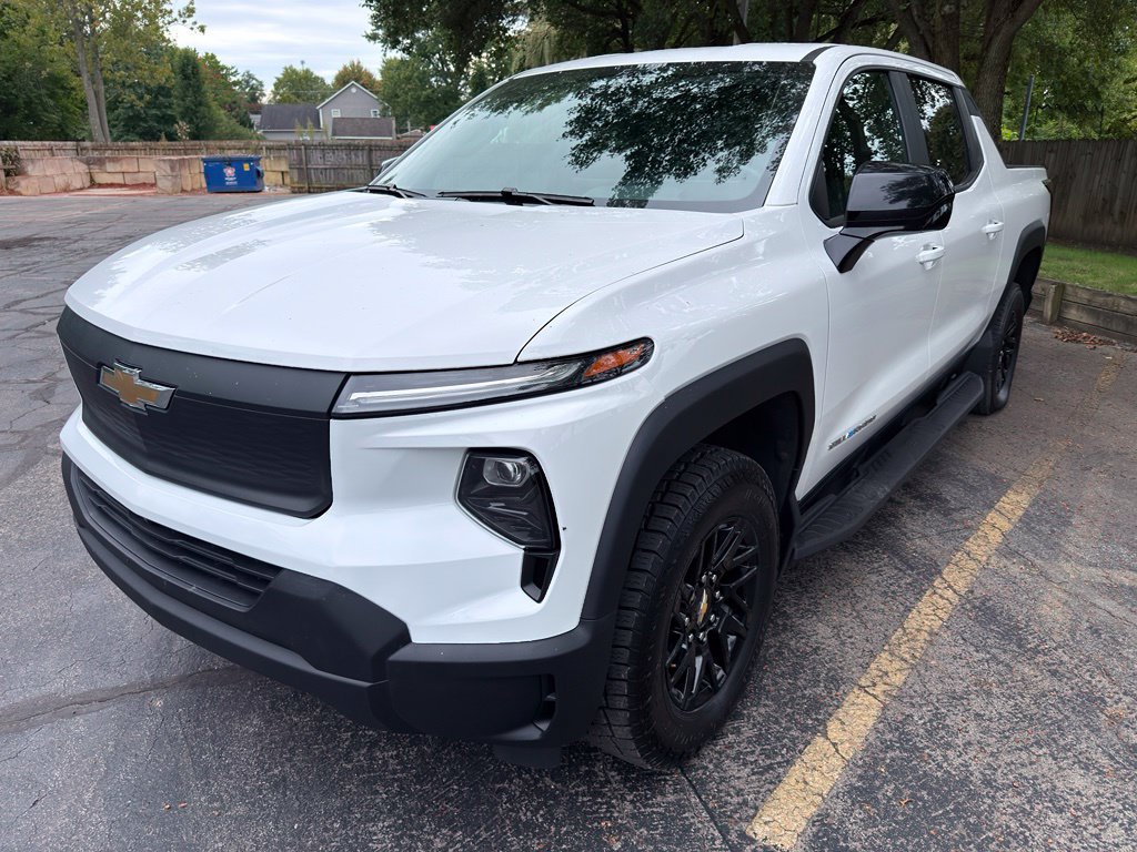 Used 2024 Chevrolet Silverado EV W/T AWD/4WD image 13