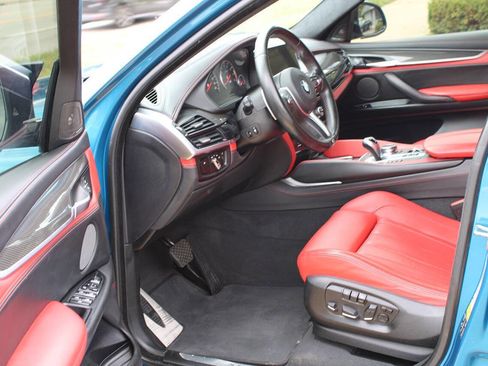Used 2018 BMW X6 M image 62