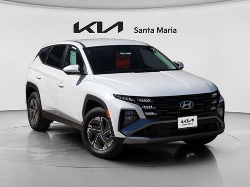 Used 2026 Hyundai Tucson Blue SE image 1