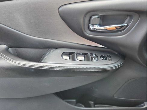 Used 2023 Nissan Murano SV FWD image 22