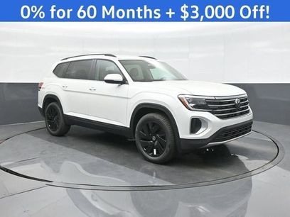 New 2026 Volkswagen Atlas SE