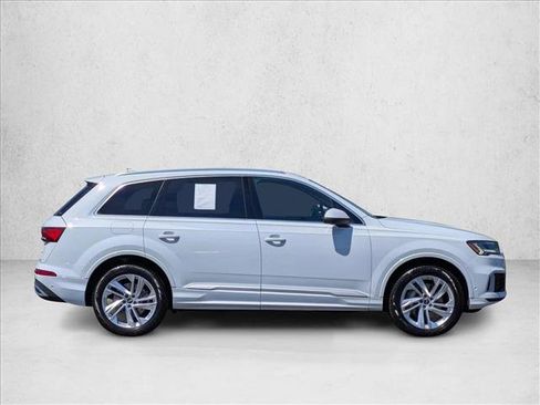 Used 2023 Audi Q7 2.0T Premium Plus w/ Premium Plus Package AWD/4WD image 4