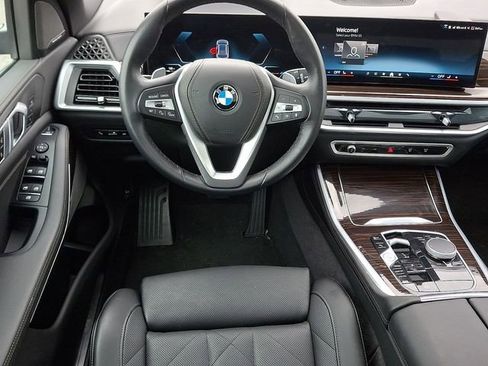 Used 2026 BMW X5 xDrive40i AWD/4WD image 11