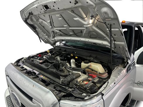 Used 2016 Ford F350 Platinum image 12