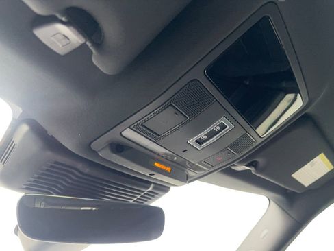 Used 2023 Land Rover Range Rover Evoque R-Dynamic S image 76