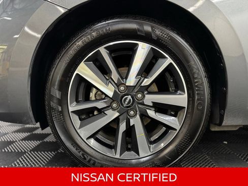 Certified 2025 Nissan Versa SV FWD image 11