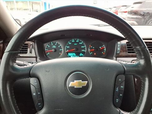 Used 2012 Chevrolet Impala LTZ image 18