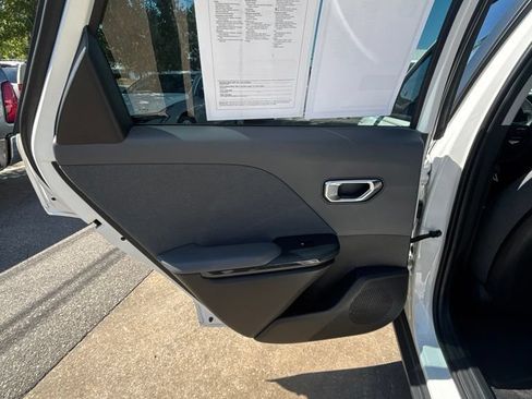 Certified 2025 Kia K4 GT-Line Turbo FWD image 17