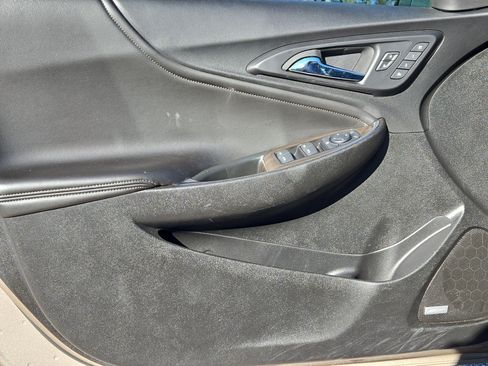 Used 2024 Chevrolet Malibu LT image 12