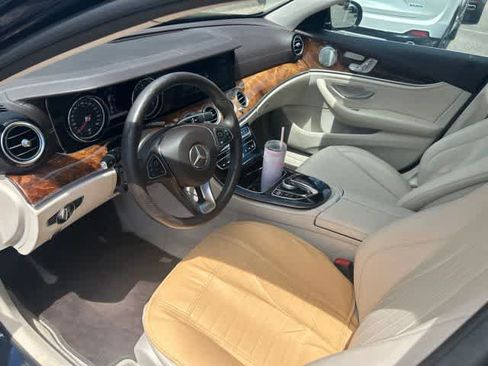 Used 2017 Mercedes-Benz E 300 4MATIC image 13