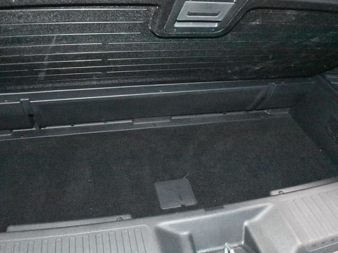 Used 2025 Honda Pilot TrailSport image 39