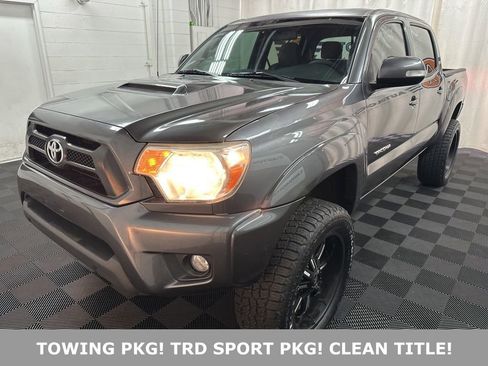Used 2015 Toyota Tacoma 4x4 Double Cab w/ TRD Sport Package image 1