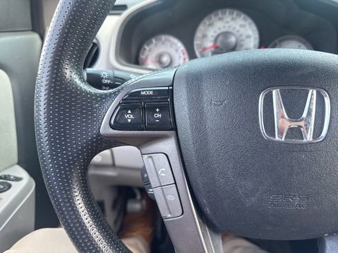 Used 2015 Honda Pilot LX image 22