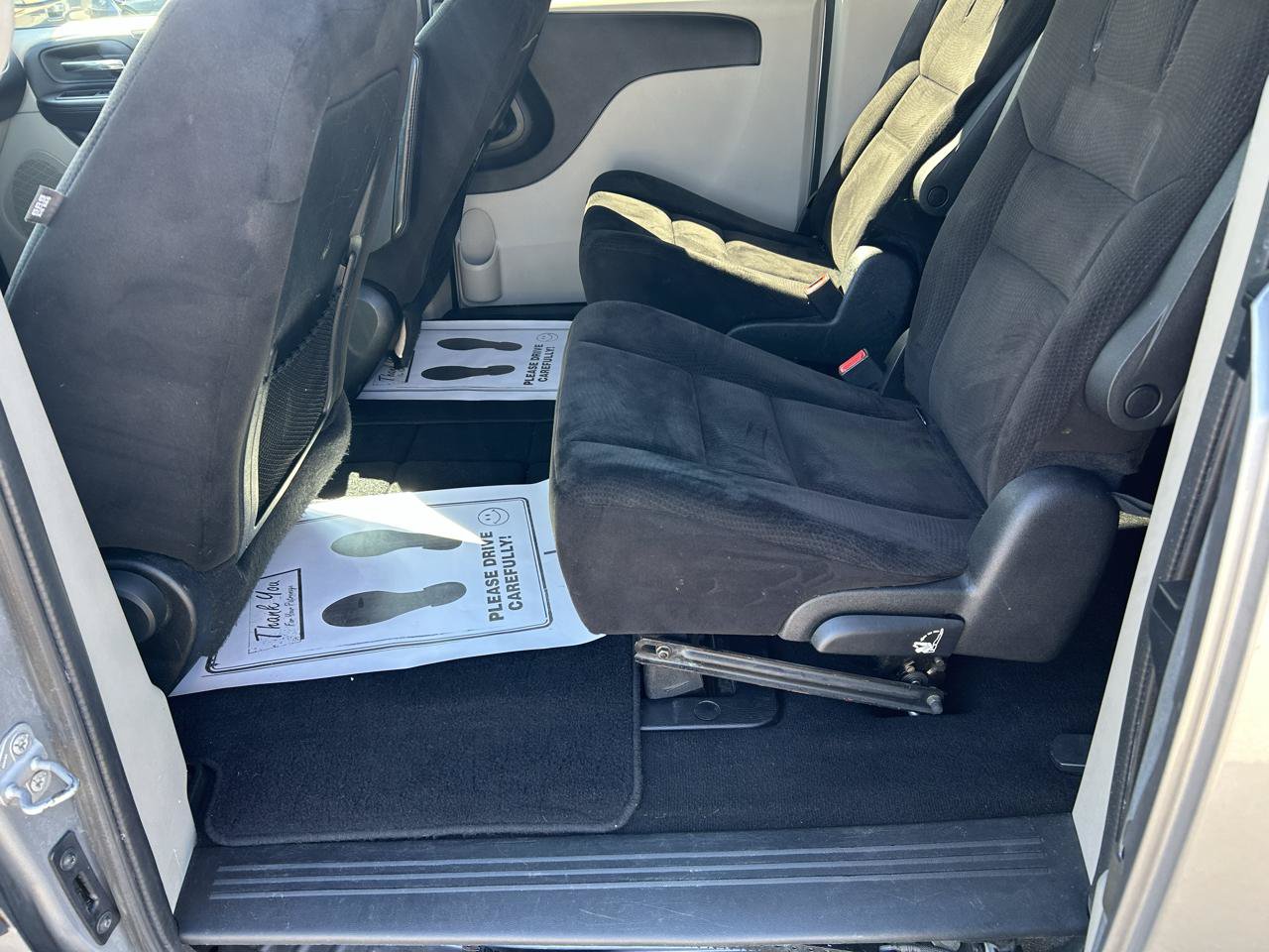 Used 2014 Dodge Grand Caravan SE w/ Quick Order Package 29E SE FWD image 9