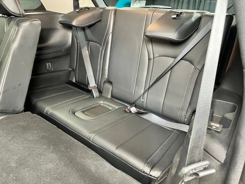 Used 2023 INFINITI QX60 Sensory w/ Vision Package AWD/4WD image 22