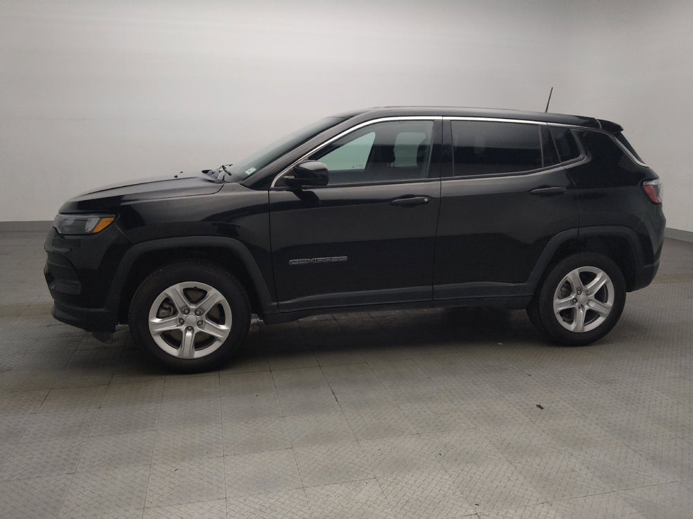 Used 2023 Jeep Compass Sport AWD/4WD image 2