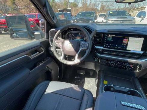 Used 2026 Chevrolet Silverado 2500 High Country w/ High Country Premium Package AWD/4WD image 29