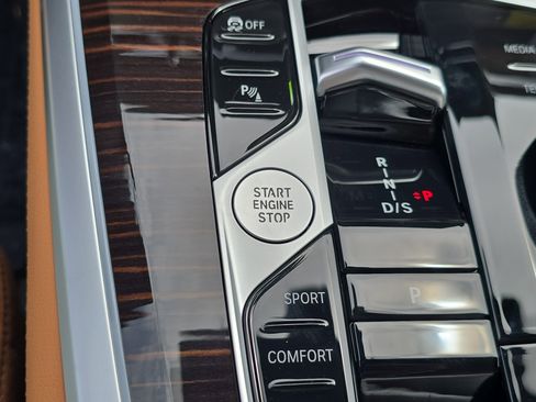 New 2026 BMW X5 sDrive40i w/ M Sport Package image 31