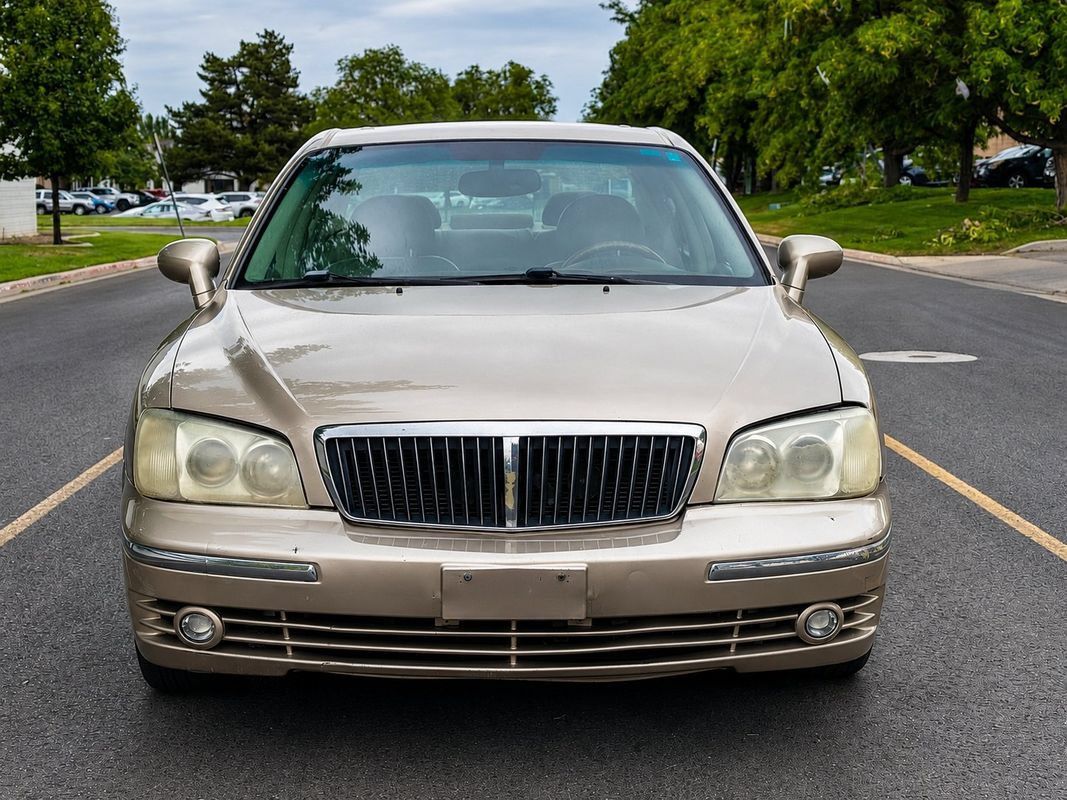Used 2005 Hyundai XG350 L FWD image 8