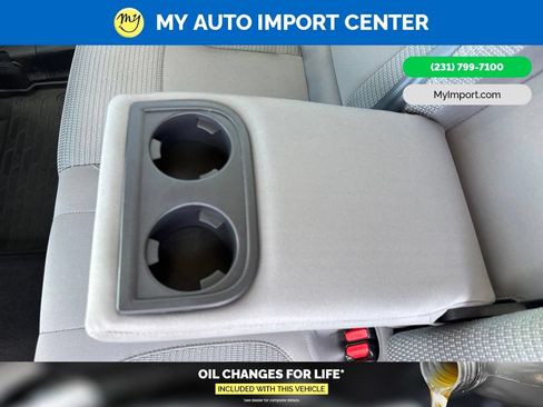 Used 2025 Subaru Outback Premium AWD/4WD image 25