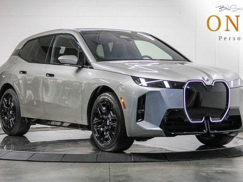 New 2026 BMW iX xDrive60 w/ M Sport Package image 1