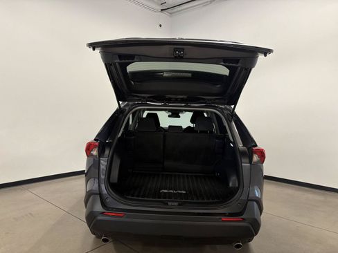 Used 2023 Toyota RAV4 LE AWD/4WD image 34