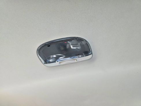 Used 2010 Subaru Outback 2.5i AWD/4WD image 47