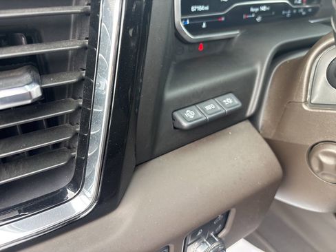 Used 2023 GMC Sierra 1500 Denali w/ Technology Package image 21