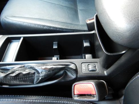 Used 2009 Subaru Forester 2.5X Limited image 23