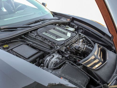Used 2016 Chevrolet Corvette Z06 w/ Z07 Performance Package RWD image 15