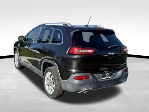 Used 2015 Jeep Cherokee Limited w/ Luxury Group FWD image 4