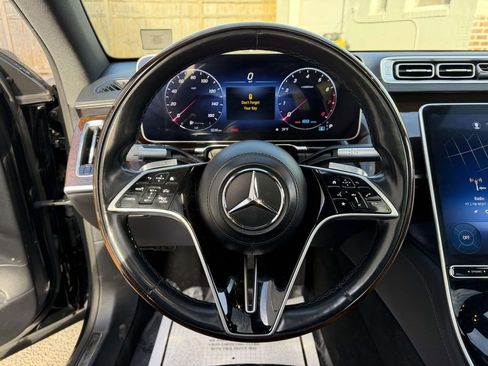 Used 2022 Mercedes-Benz S 500 4MATIC image 36