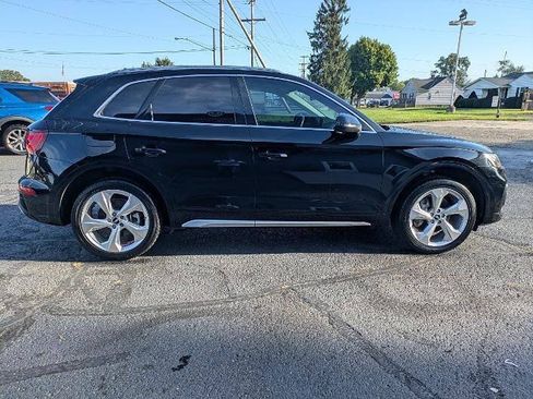 Used 2021 Audi Q5 2.0T Premium Plus w/ Premium Plus Package AWD/4WD image 5