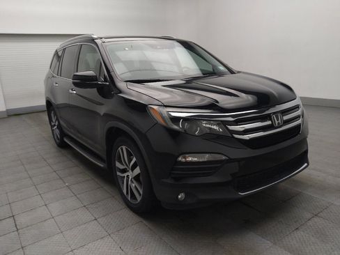 Used 2017 Honda Pilot Elite image 13