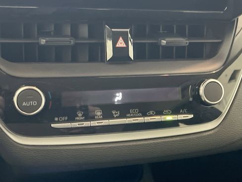 Certified 2024 Toyota Corolla LE FWD image 19