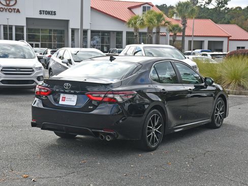 Certified 2024 Toyota Camry SE image 4