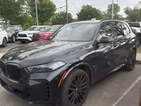 Used 2024 BMW X5 xDrive40i w/ M Sport Package AWD/4WD image 1