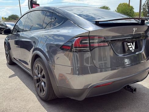 Used 2022 Tesla Model X AWD/4WD image 6