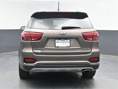 Used 2020 Kia Sorento EX image 13