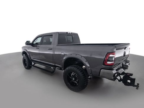 Used 2019 RAM 2500 Laramie w/ Night Edition AWD/4WD image 7
