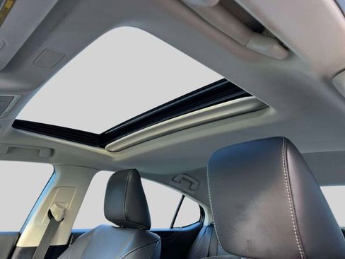 Certified 2023 Lexus ES 350 350 w/ Premium Package image 22