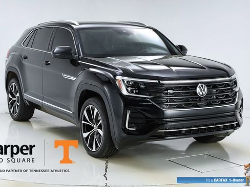 Used 2025 Volkswagen Atlas Cross Sport SEL Premium R-Line AWD/4WD image 15