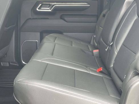 Used 2024 Chevrolet Silverado 2500 LTZ w/ LTZ Plus Package AWD/4WD image 15