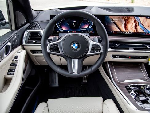 New 2026 BMW X7 xDrive40i w/ Executive Package AWD/4WD image 11