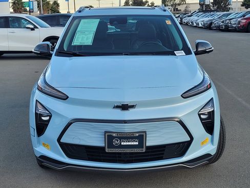 Used 2022 Chevrolet Bolt EUV Premier w/ Sun & Sound Package image 3