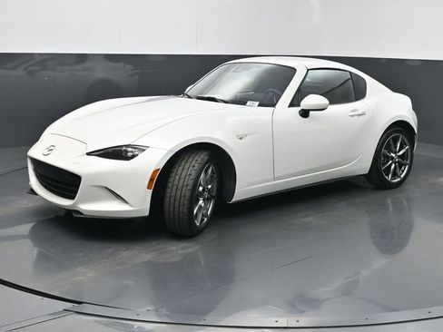 Used 2023 MAZDA MX-5 Miata Grand Touring RWD image 5